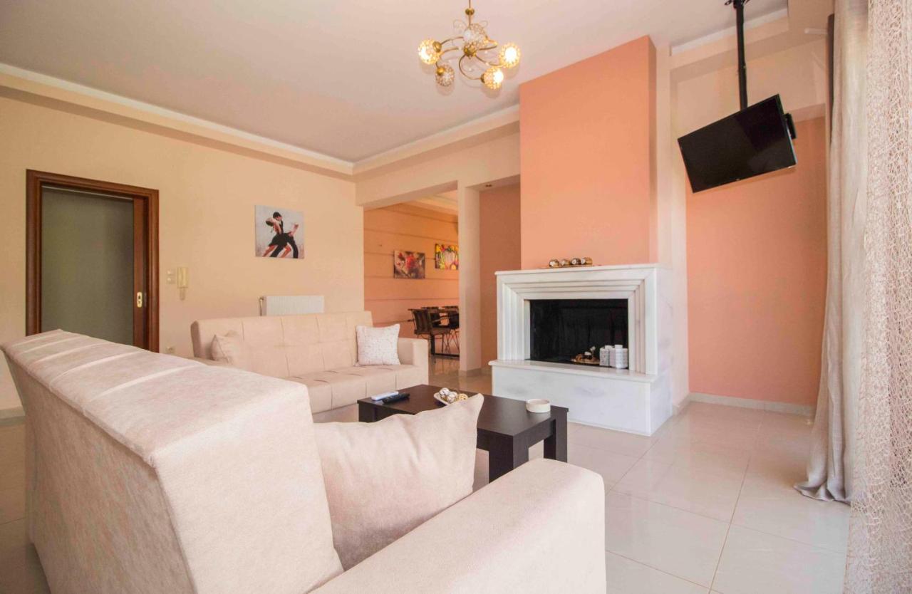 Апартаменты Camares Home Sparta *