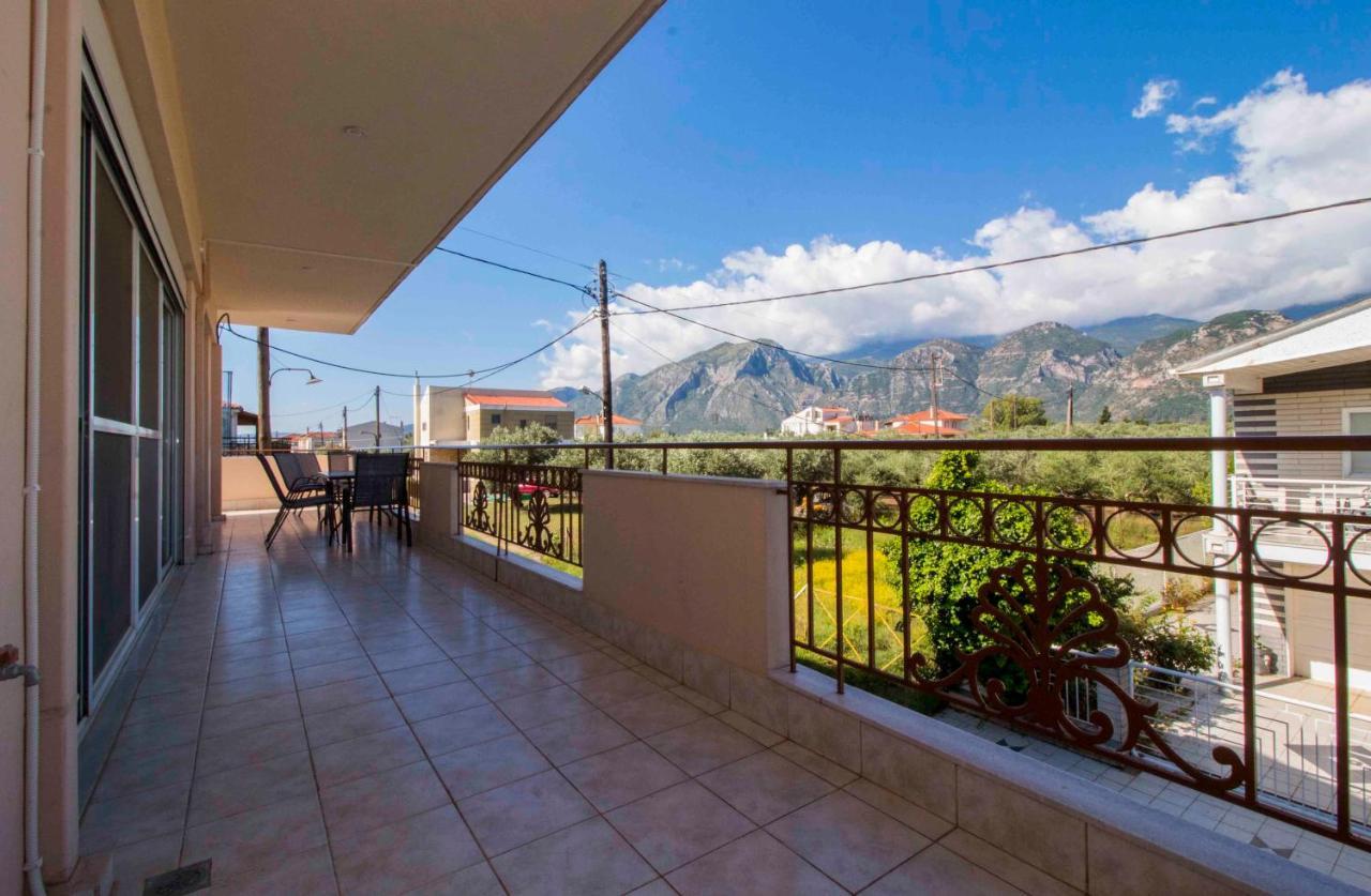 Camares Home Sparta Апартаменты Спарта